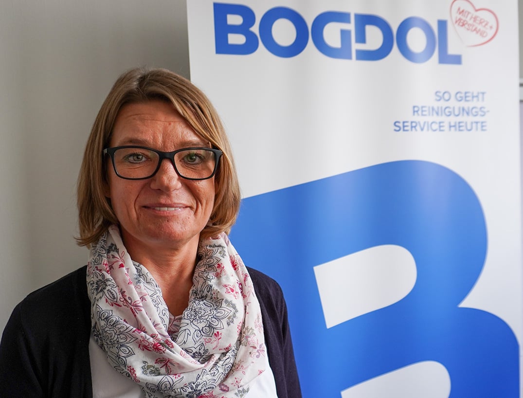 Frau Jacobsen von BOGDOL